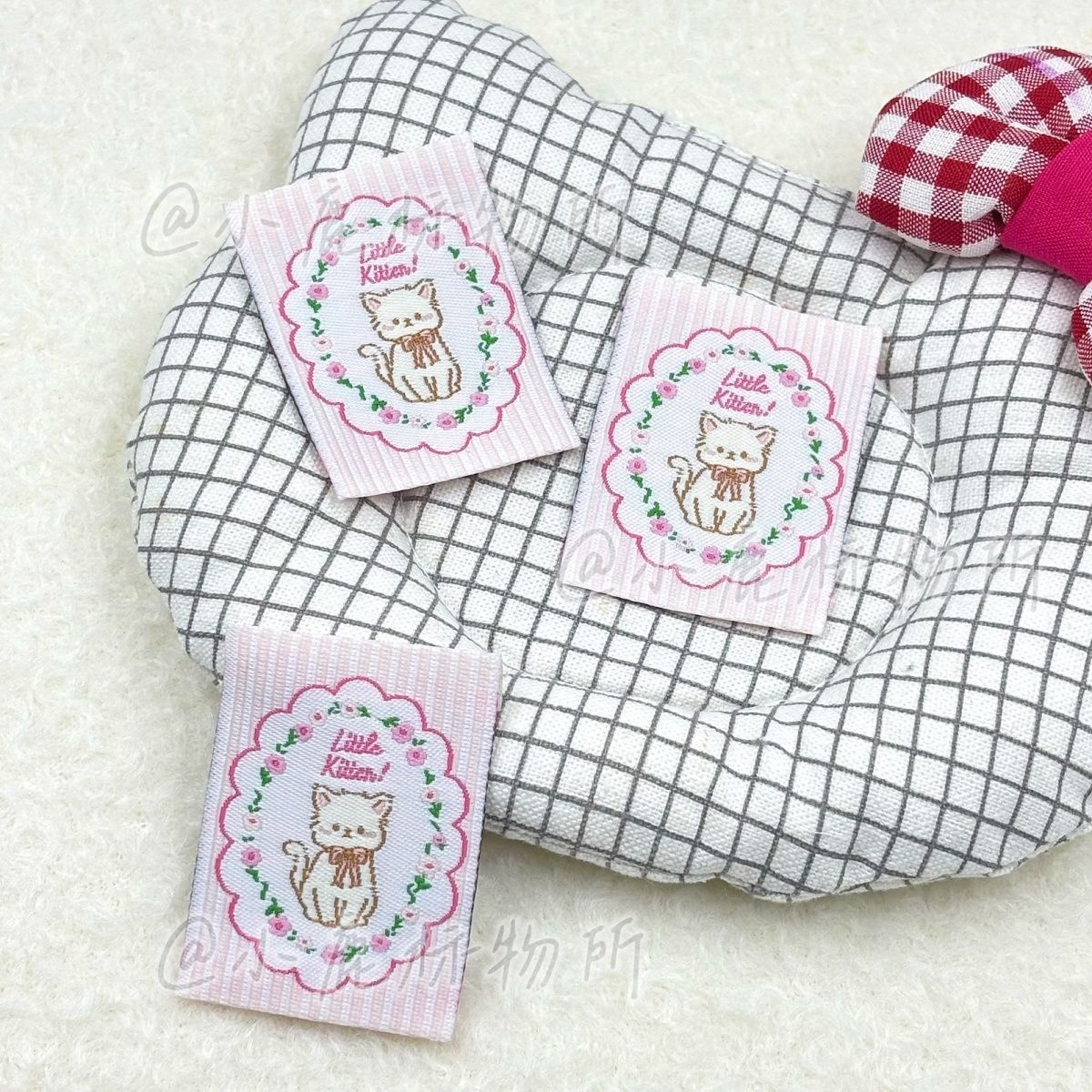 Winter Clothing Label - Label Kain Bordir Gaya Korea Motif